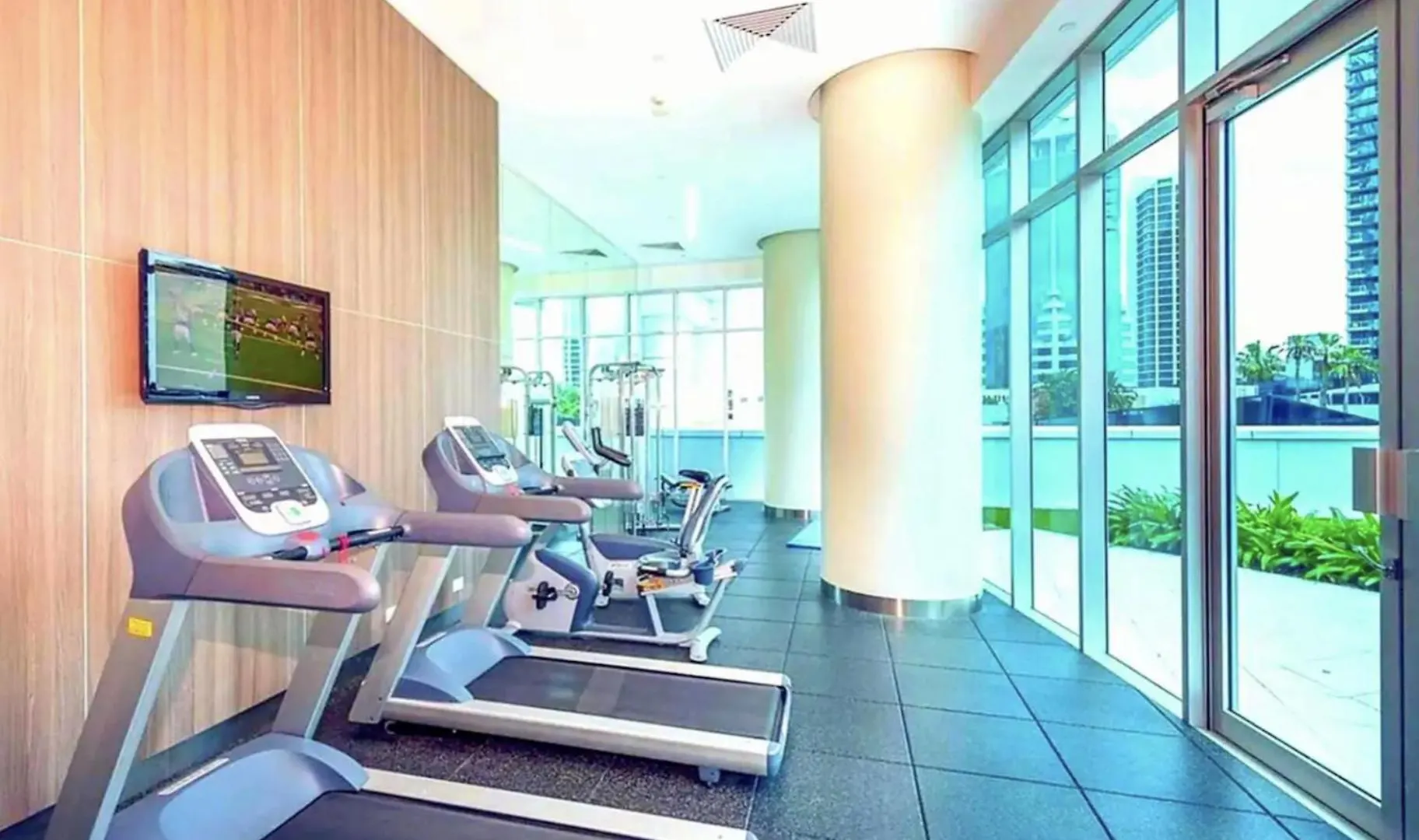 Beach Mountain View Sleeps 6 Surfers Paradise 2 Bed 2 Bath Circle On Cav & Hilton Surfers غولد كوست
